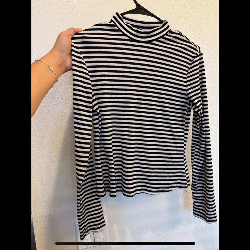 Striped Black and White Women's Top